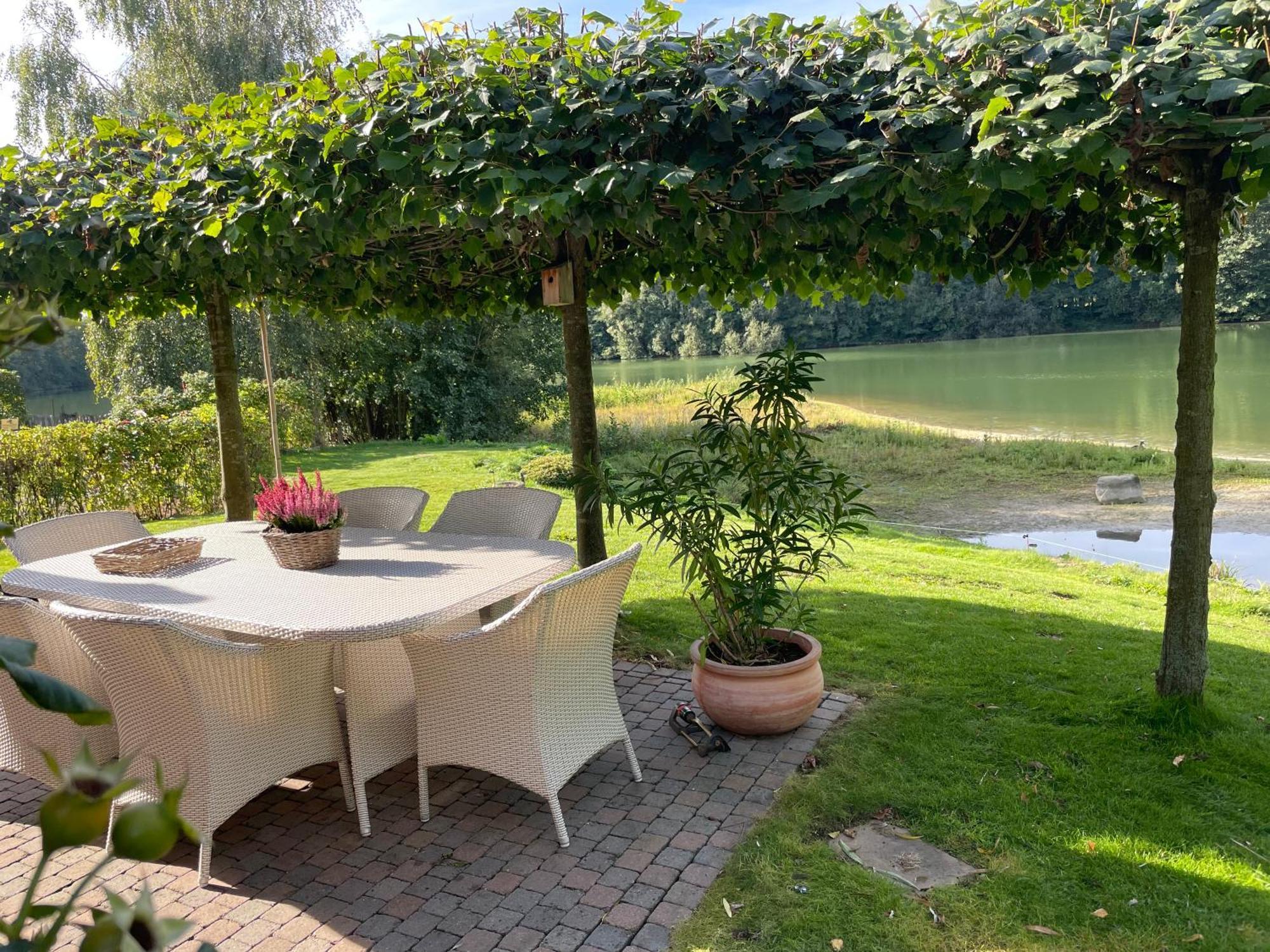 Gemuetliches Fachwerkhaus Am See Mit Kamin Warendorf Exteriér fotografie
